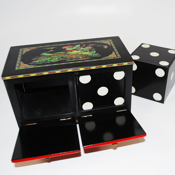 Okito/Nielsen vintage English die box: please take a look at the stunning beauty - Image 5
