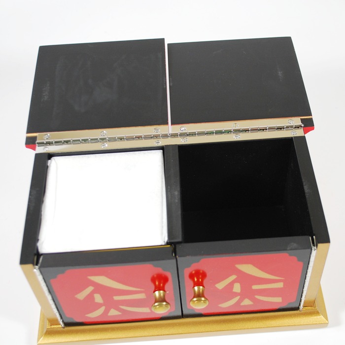 Owen Oriental Die Box: mint! - Image 5