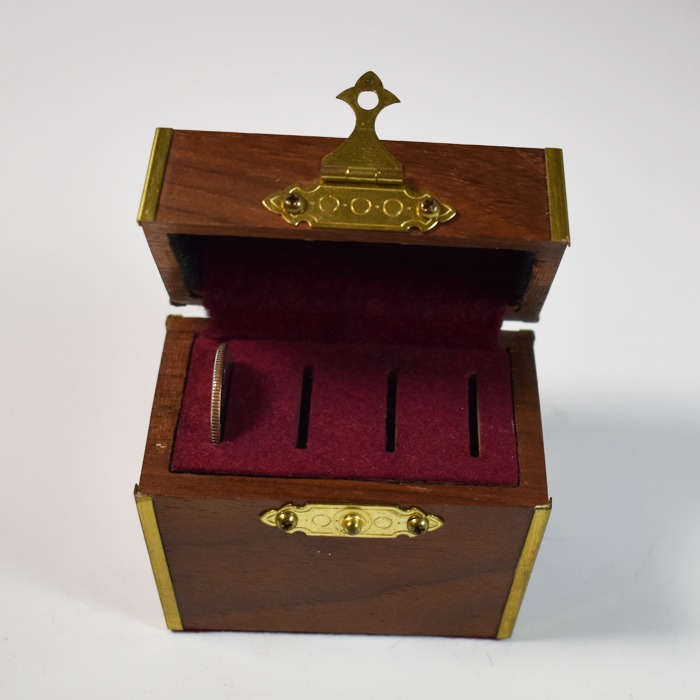 Miraculous Casket: Hoffman Series from Douglas Wayne Illusioneering - Image 4
