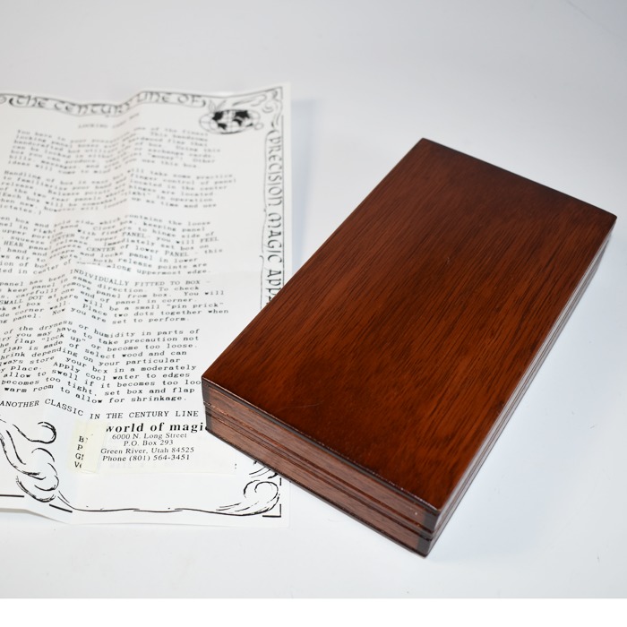 The Locking Card Box from World of Magic “The Century Line”: fantastic quality and a great utility item/ Mossey Collection - Image 2