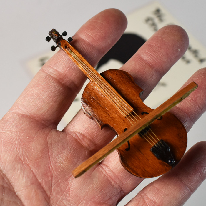 Daniel Cros: The Enchanted Stradivarius: Close up masterpiece with certificate of authenticity - Image 3