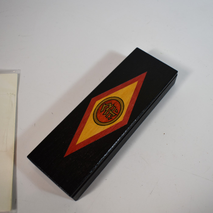 Howard Schwarzman’s Limited Edition Magic’s Hong Kong Paddle: scarce - Image 5