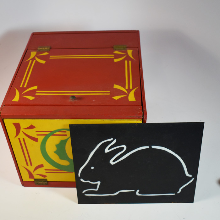 Vintage Townhouse Bunny Box - Image 2