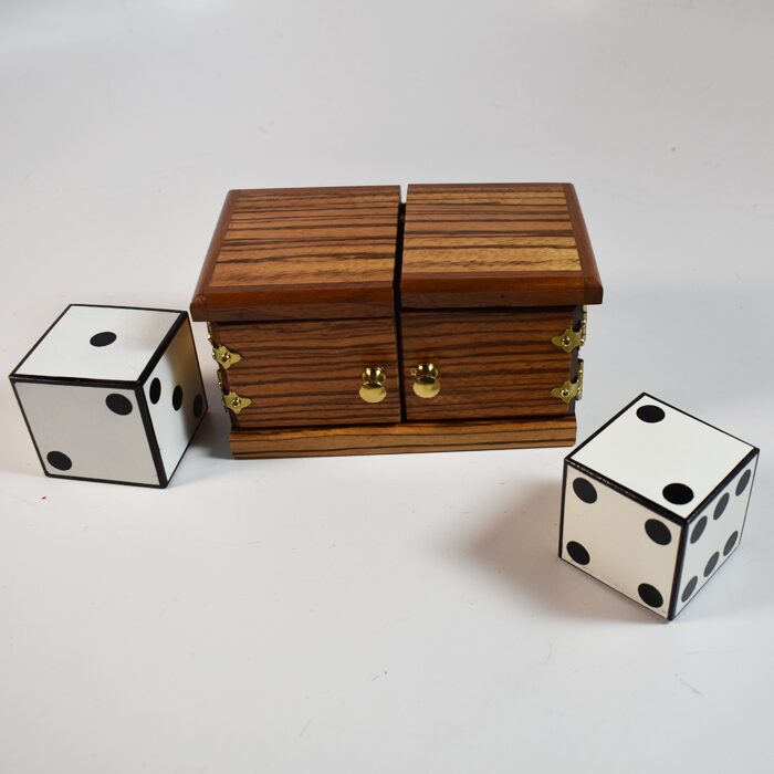Mel＊ハンドメイド Small (Mini) Die box from Mel Babcock: unusual size | Magic