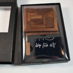 Mini Tangram Paradox: nice mini version of the Freer puzzle box