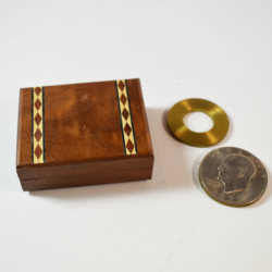 Silver Dollar Brass Washer Trick from Mel Babcock: beautiful inlay