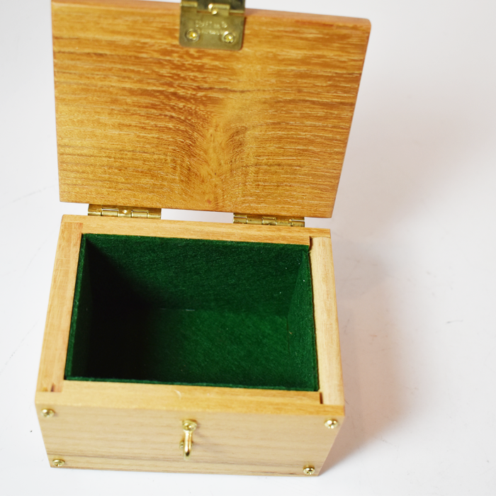 Babcock Watch Box: exotic woods and fancy wood inlay - Image 4