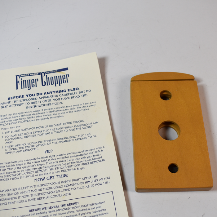 Vintage Mickey Hades examinable Finger Chopper - Image 2